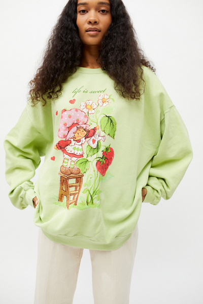 Desert Dreamer Strawberry Crew Neck Sweatshirt | Urban Outfitters