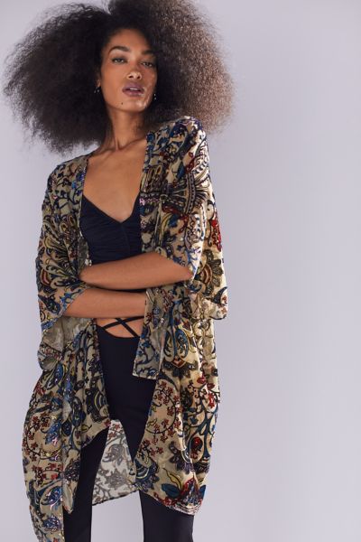 Mayfair Burnout Velvet Robe | Urban Outfitters