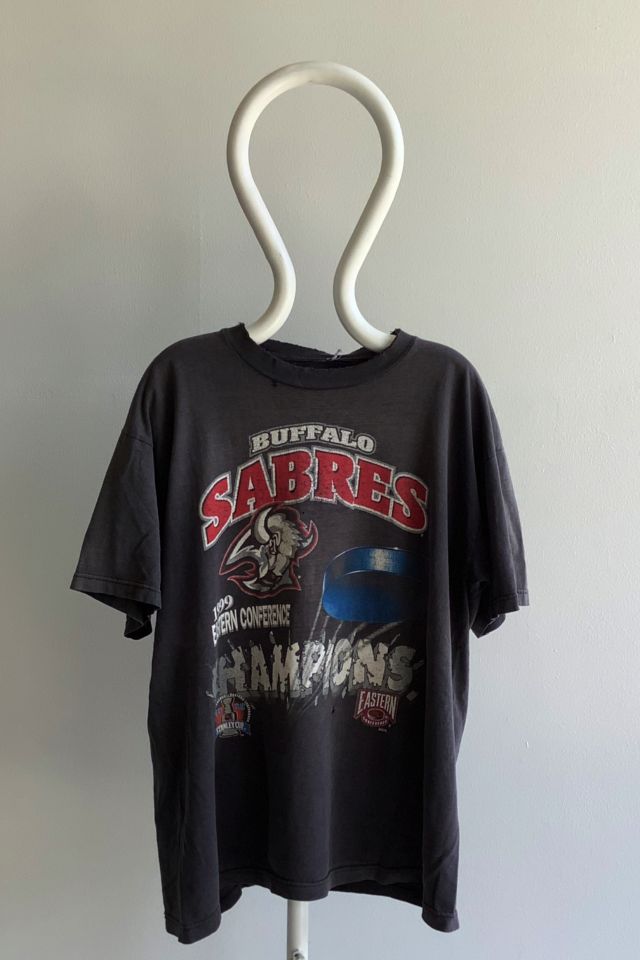 Buffalo sabres t store shirts vintage