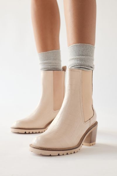 seychelles-far-fetched-boot-urban-outfitters-canada