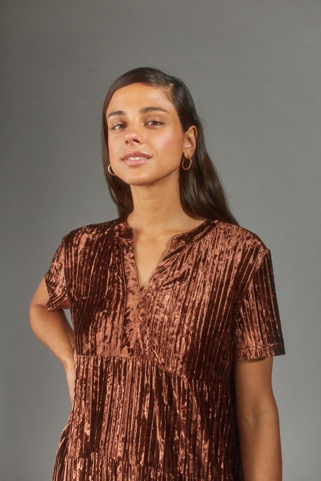 En Saison Crushed Velvet Babydoll Dress | Urban Outfitters