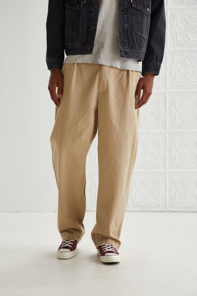 Urban Renewal Vintage Pleated Chino Pant