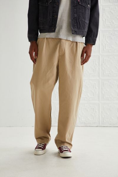 Urban discount outfitters chinos