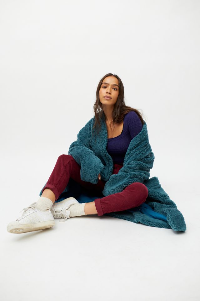 Urban outfitters carmella outlet cozy