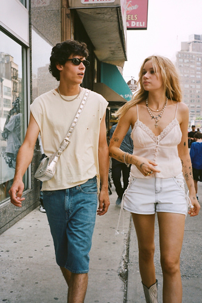 Vêtements + Accessoires en dentelle | Urban Outfitters Canada