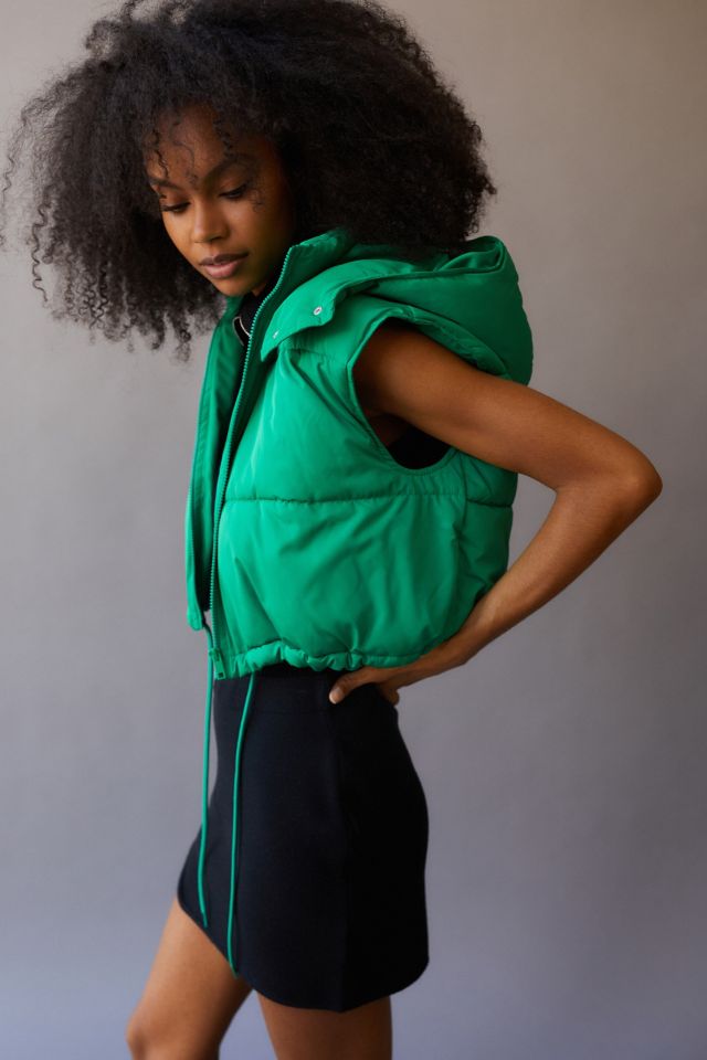 UO Cropped Puffer Vest #3