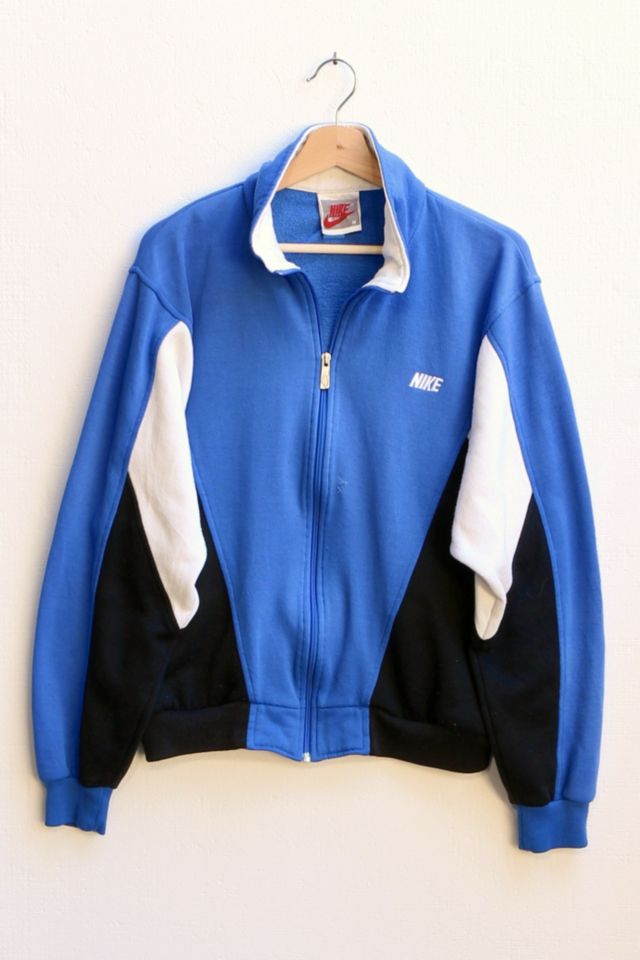 Nike woven sweatshirt hot sale