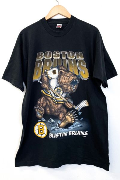 Boston Bruins Retro Logo Tee  Urban Outfitters Japan - Clothing
