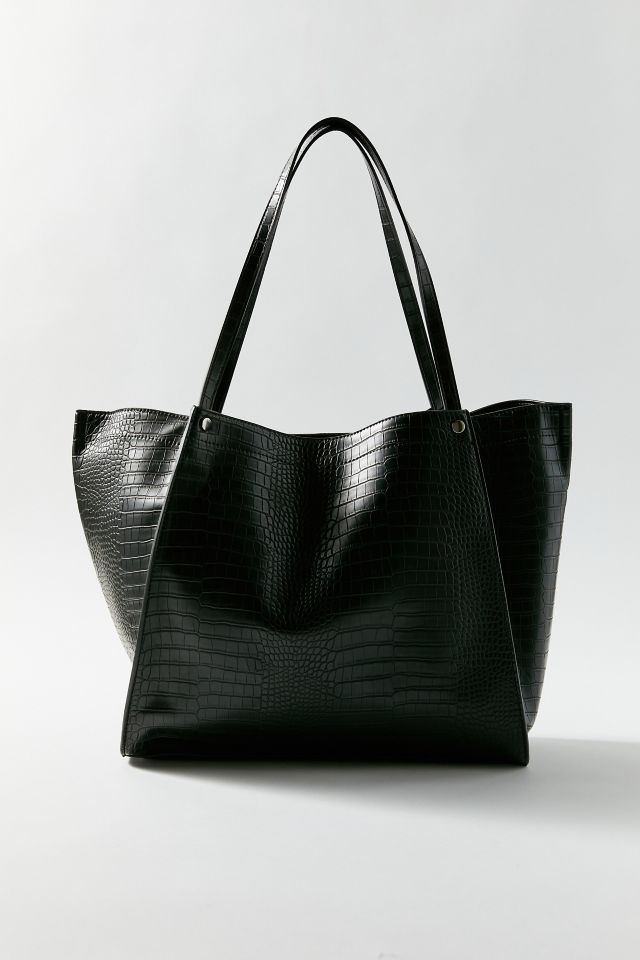 HVISK Boat Matte Trace Tote Bag | Urban Outfitters