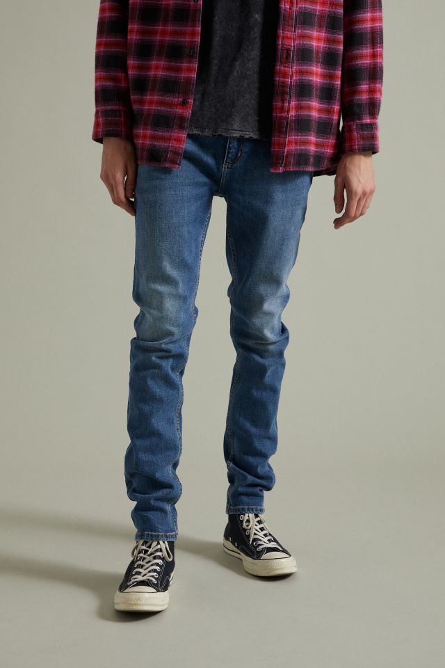 Rolla’s Stinger Skinny Jean – Medium Blue | Urban Outfitters Canada