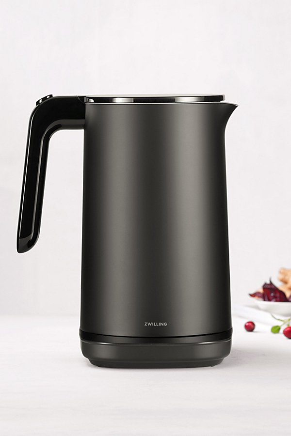 Zwilling Enfinigy Cool Touch Kettle Pro In Black