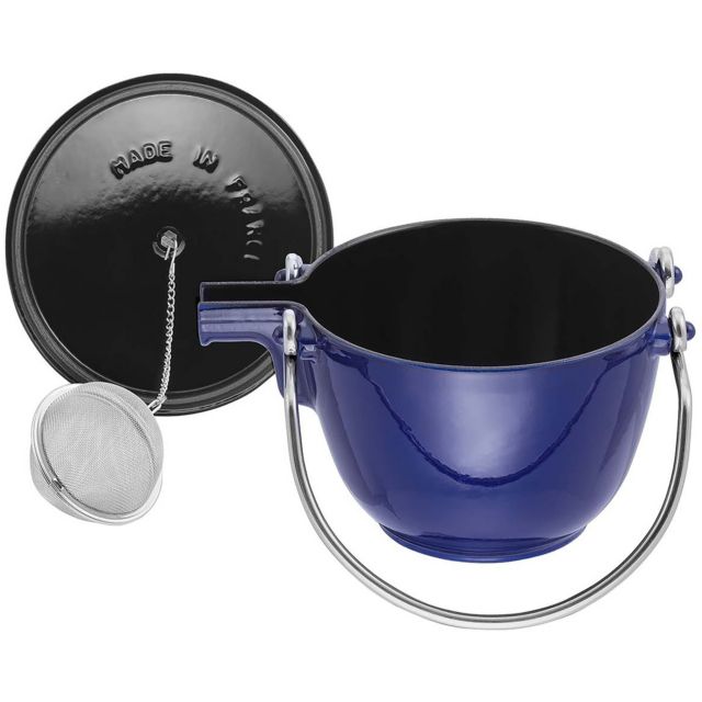 Staub Cast Iron 1-qt Round Tea Kettle #3
