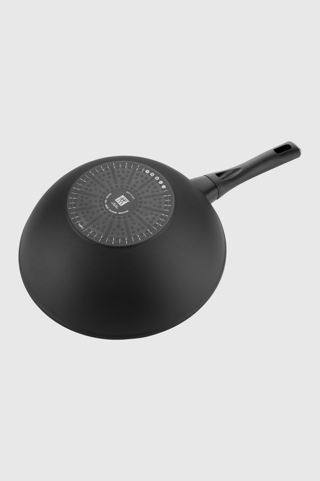 ZWILLING Madura Plus Aluminum 12-inch Nonstick Stir Fry Pan #3