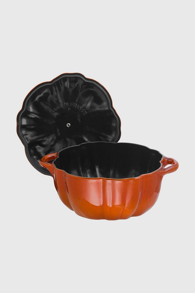 Staub Cast Iron 3.5-qt Pumpkin Cocotte #1