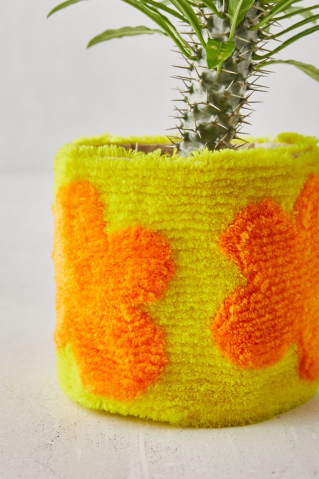 Icon Tufted Planter Cover #3