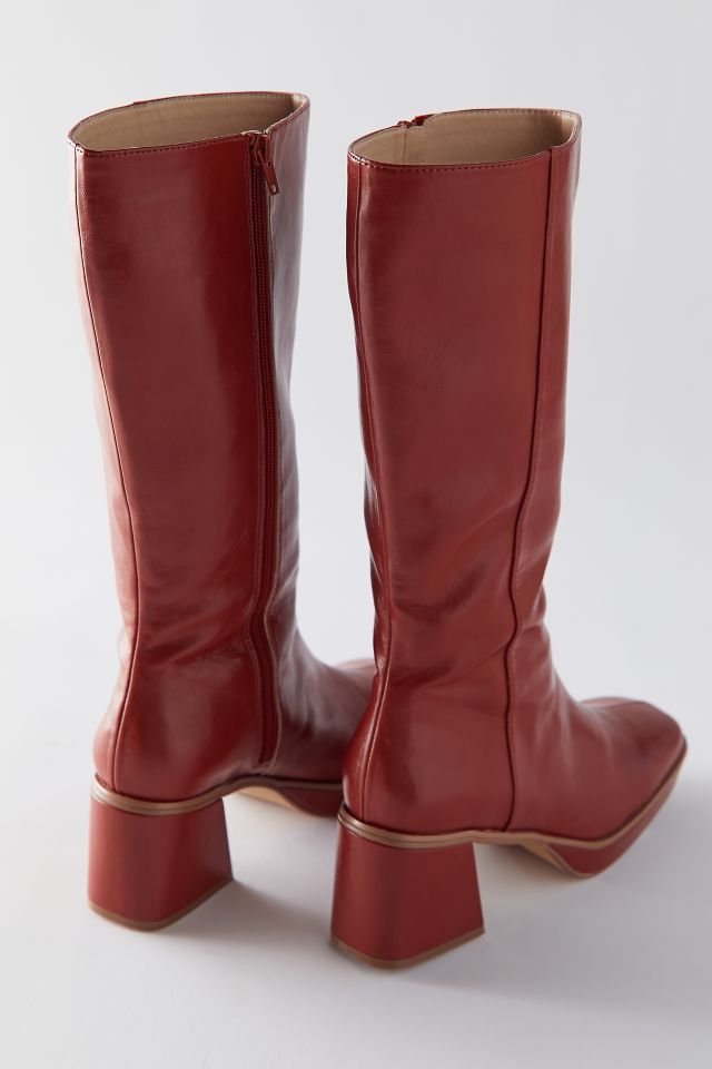 Urban outfitters 2025 red boots