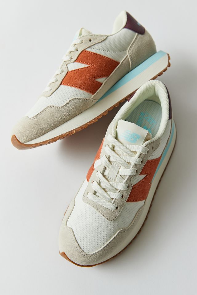 New balance womens shoes urban clearance outfitters