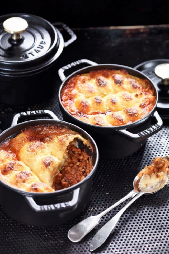 Staub Cast Iron 0.75-qt Round Cocotte #1