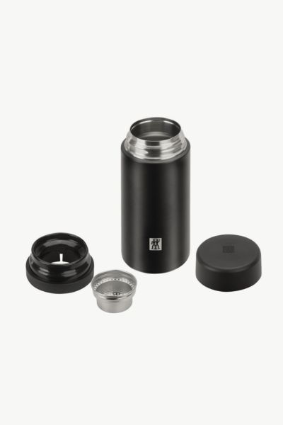Zwilling Thermo 14.2 oz Insulated Tea & Fruit Infuser Bottle In Matte Black At Urban Outfitters In Matte Black