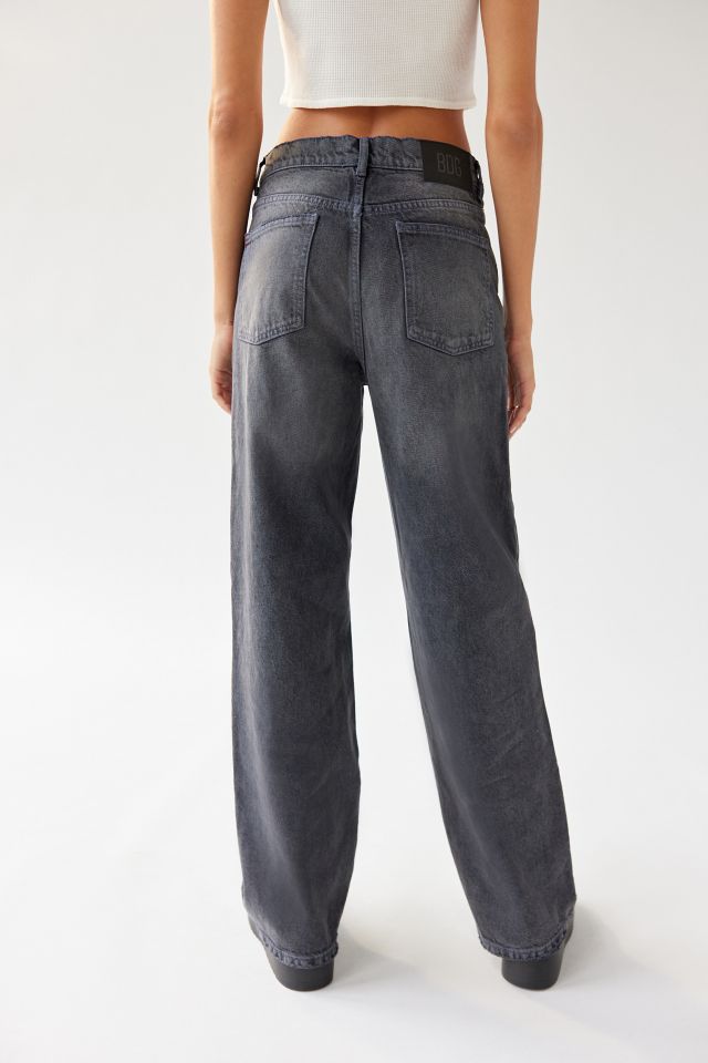 BDG ユニ　sp BDG Dipped V-Front Wide Leg Jean | Urban Outfitters