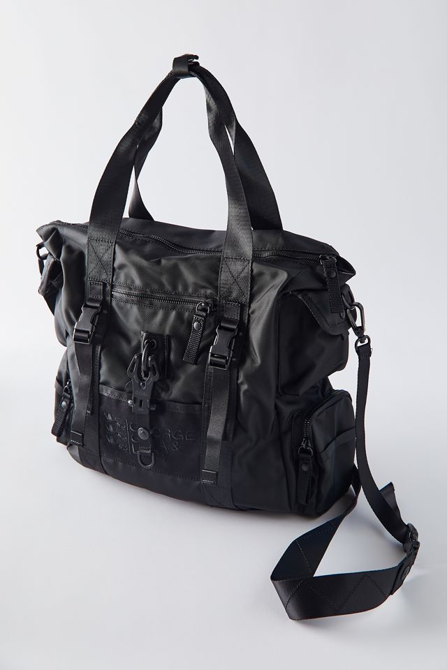 【gina】 GEORGE GINA & LUCY No Regreta Tote Bag | Urban Outfitters Canada