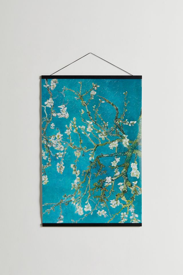 Magnetic Poster Hanger | Urban Outfitters