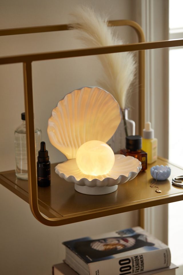 Tegenstrijdigheid Schelden Politie Shell Table Lamp | Urban Outfitters