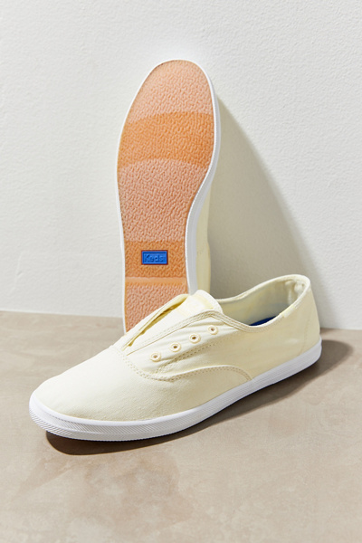 keds off white