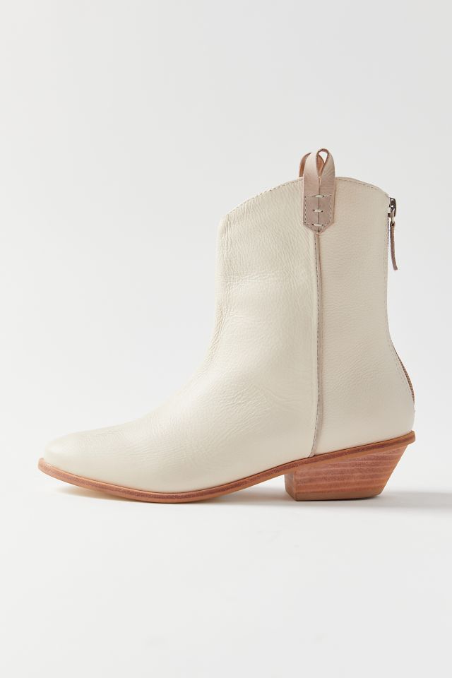 KAANAS Valladolid Leather Boot | Urban Outfitters