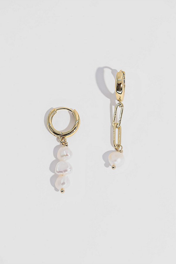 Shop Joey Baby Aki Earrings In Gold, Women's At Urban Outfitters