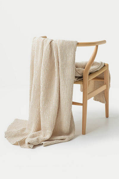 MagicLinen Waffle Throw - Thumbnail 2
