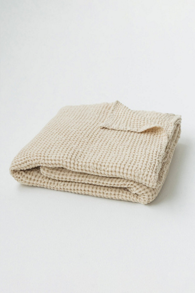 MagicLinen Waffle Throw