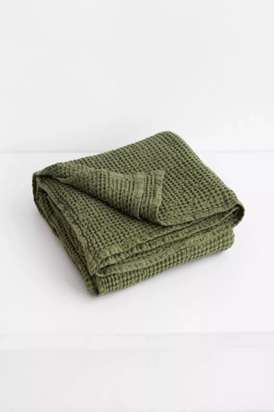 MagicLinen Waffle Throw