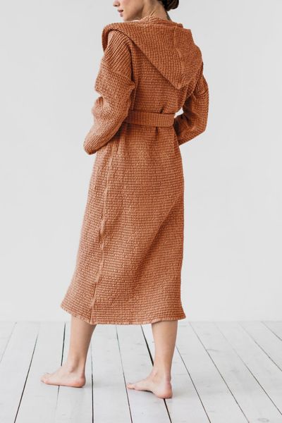 Magiclinen Waffle Hooded Bath Robe In Cinnamon