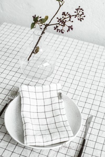 Magiclinen Napkin Set In Charcoal Grid
