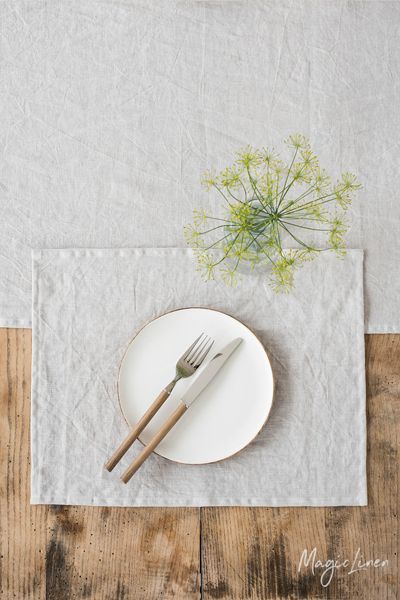 Magiclinen Linen Placemat Set In Light Gray