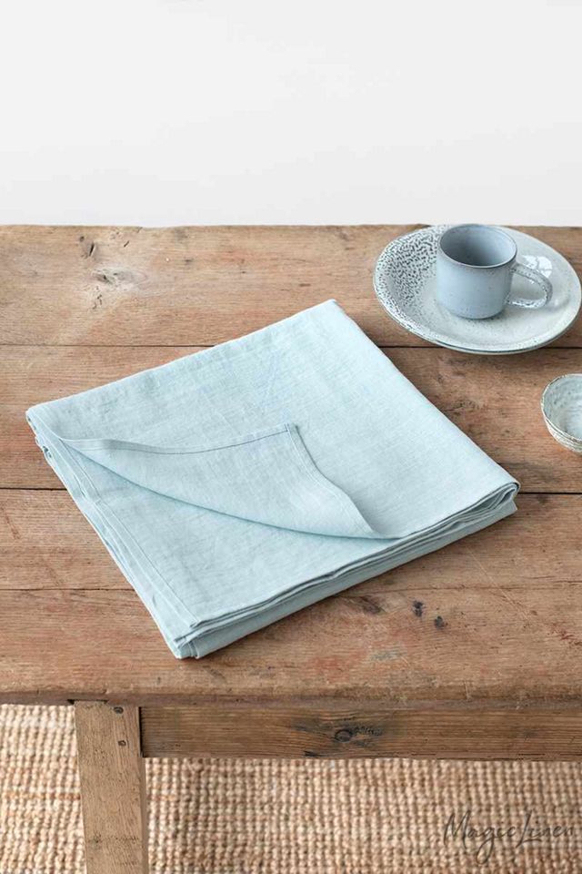 MagicLinen Linen Tablecloth #1