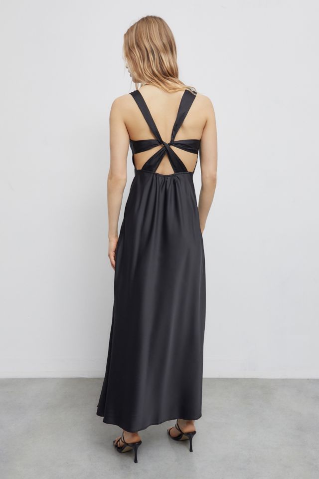 Robe Lioness Practical Magic #1