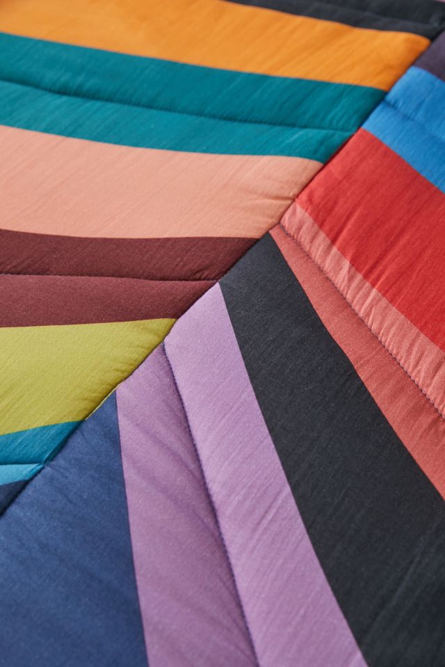 Clover Burst Printed Quilt #3