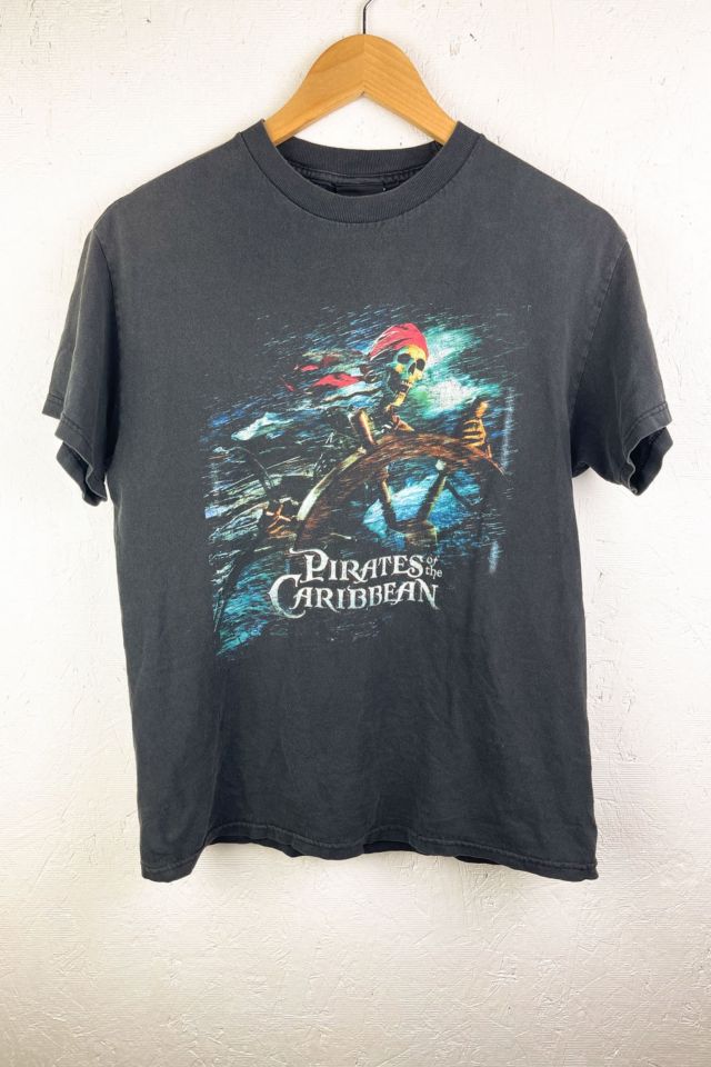 vintage pirates of the caribbean shirt