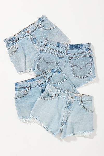 urban renewal levi's shorts