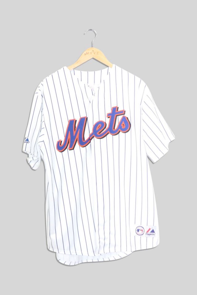 Lot Detail - 2006 Carlos Delgado Game Used 1986 New York Mets Throwback  Pinstripe Jersey (MLB Authenticated & Steiner)