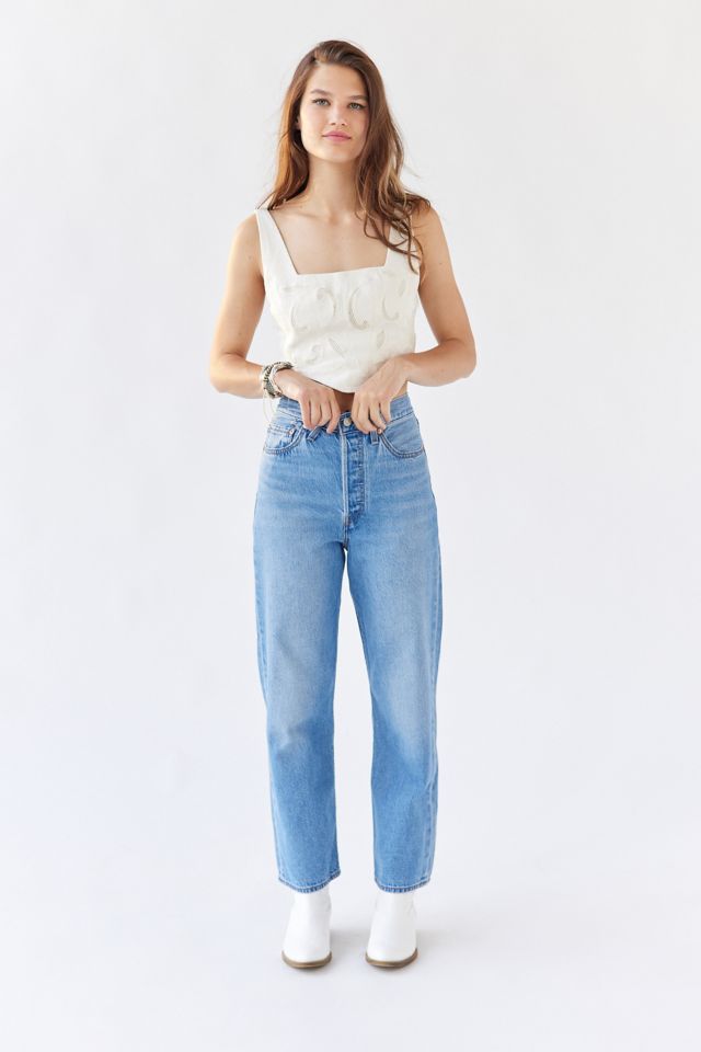 Introducir 44+ imagen urban outfitters levi’s ribcage