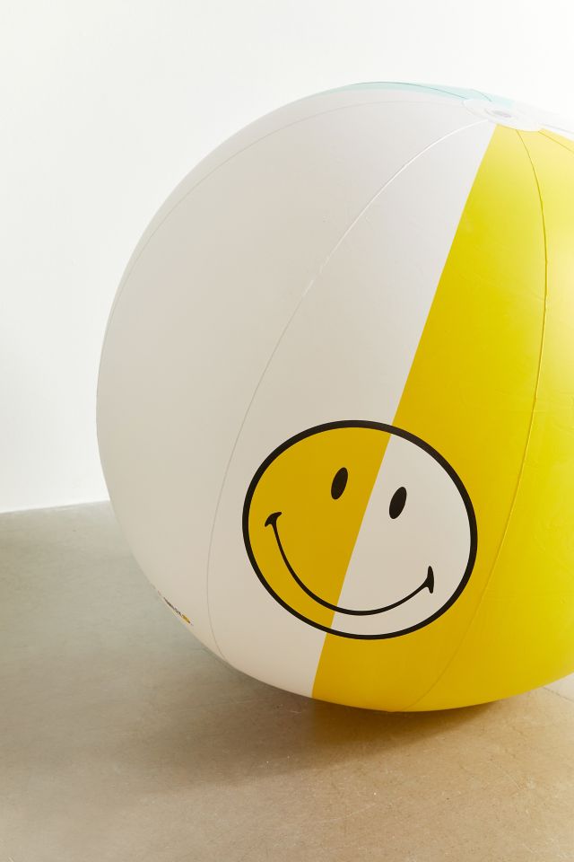 Sunnylife Happy Face Sprinkler #3