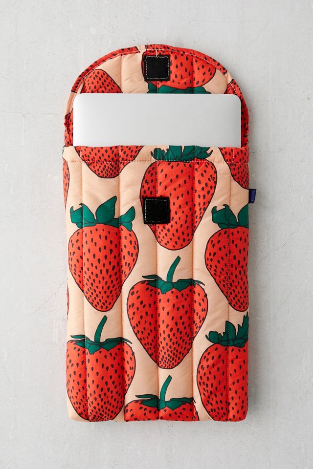 BAGGU Puffy 16” RetroCool Recycled Laptop Sleeve Urban Outfitters Canada