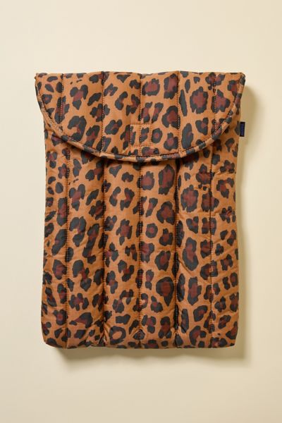 Baggu Puffy 16" Recycled Laptop Sleeve In Leopard At Urban Outfitters