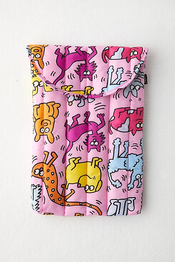 Baggu Puffy 16" Recycled Laptop Sleeve In Keith Haring Pets At Urban Outfitters