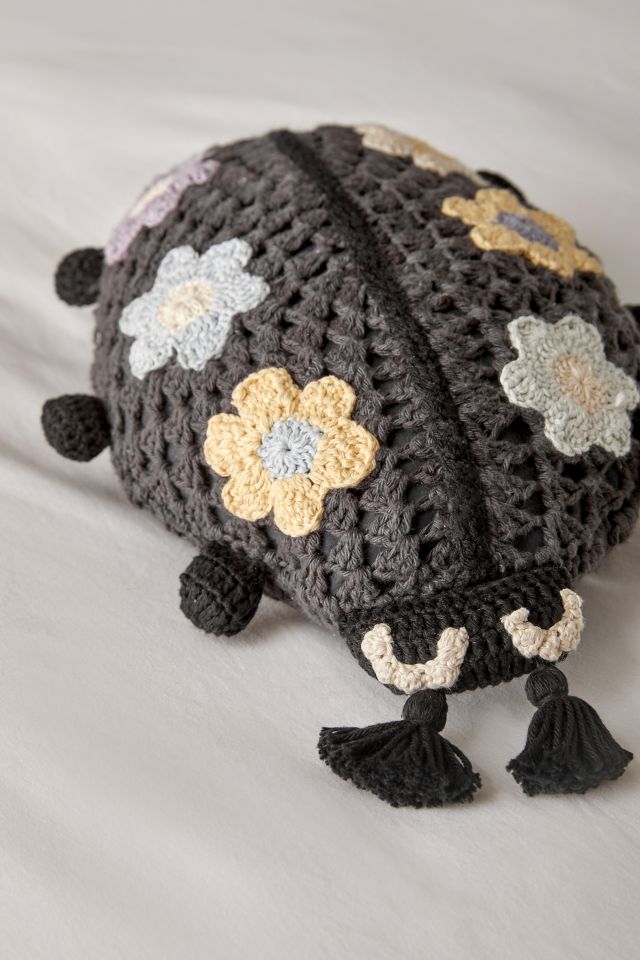 Oreiller Coccinelle au Crochet Profilé #2
