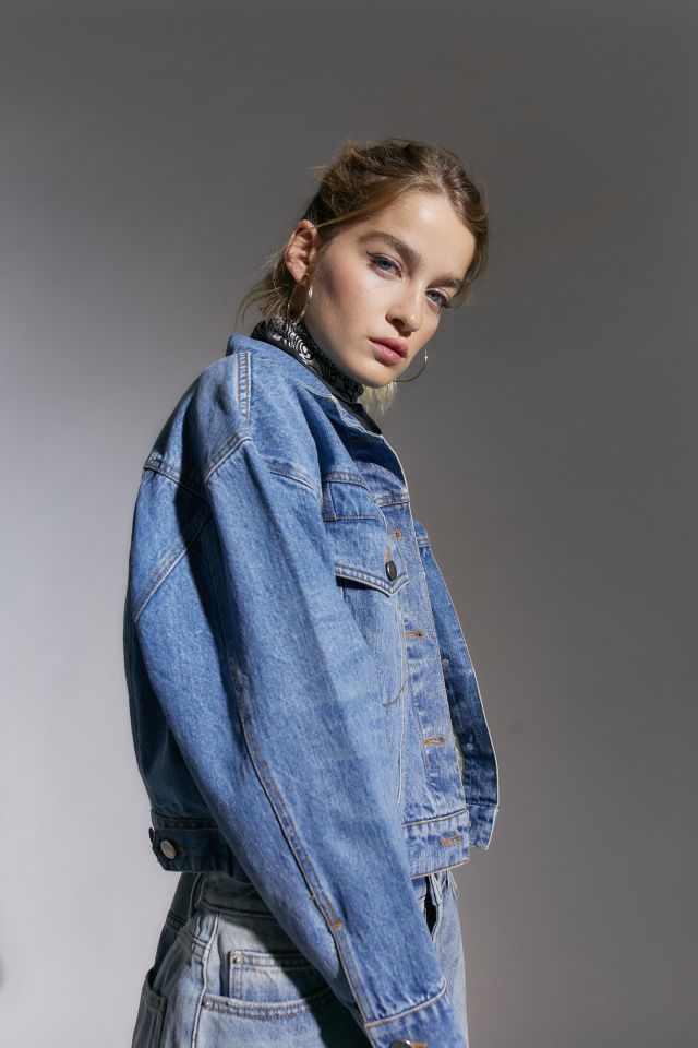 BDG Ari Wedge Cropped Denim Jacket