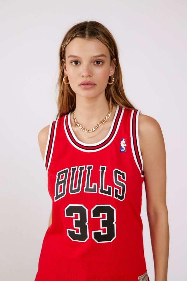 Mitchell & Ness Chicago Bulls Scottie Pippen Jersey Top | Urban Outfitters